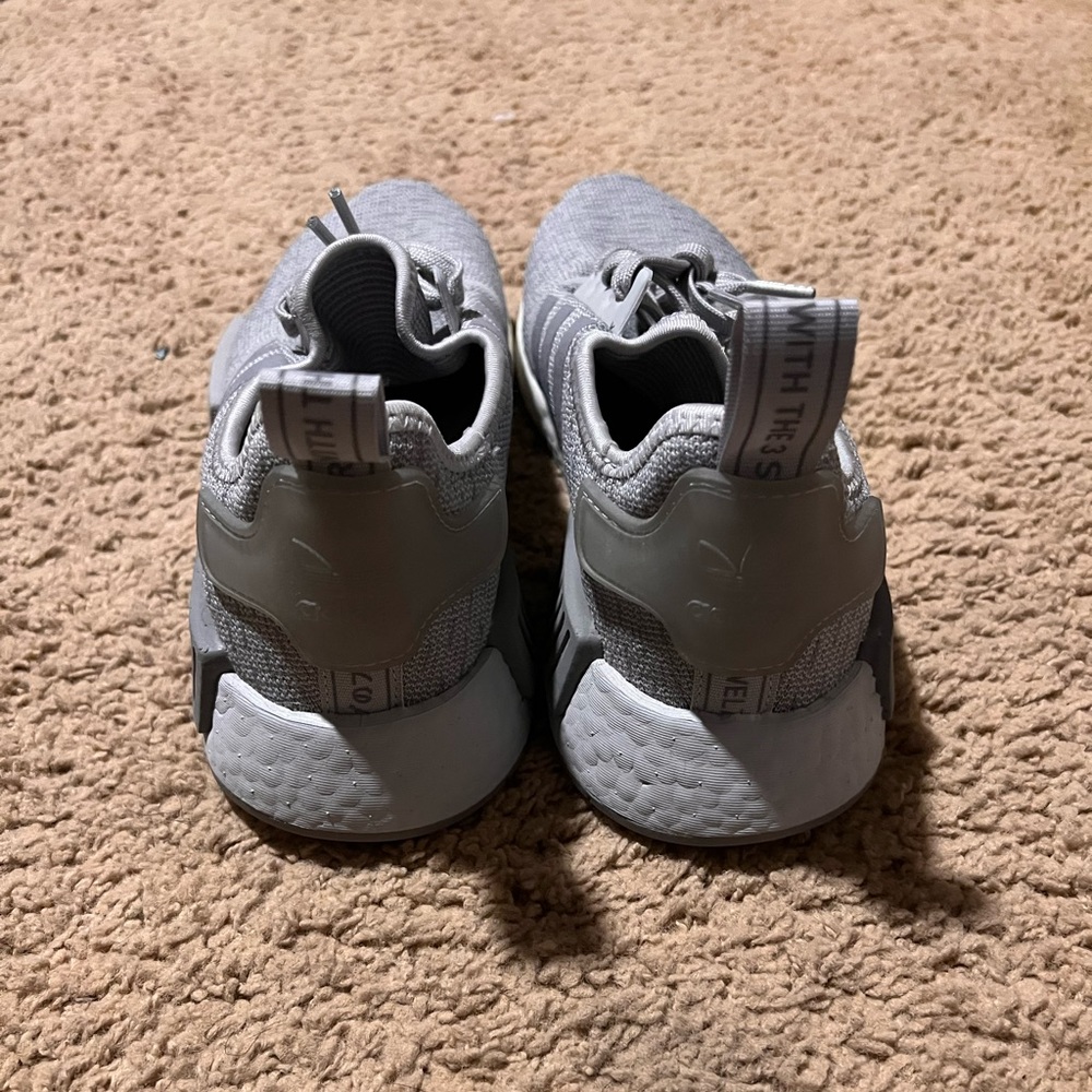 Women adidas athletic shoes size 9.5